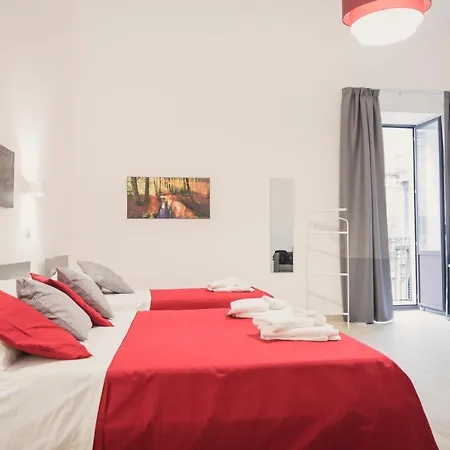 Pensjonat Fladi House
