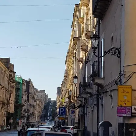 Fladi House Guest house Catania